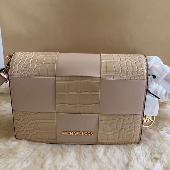 Mk Mercer clutch crossbody - Picture 1 of 9